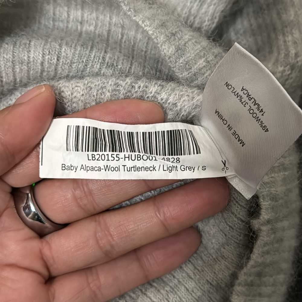 Baby Alpaca-Wool Turtleneck - Picture 4 of 7